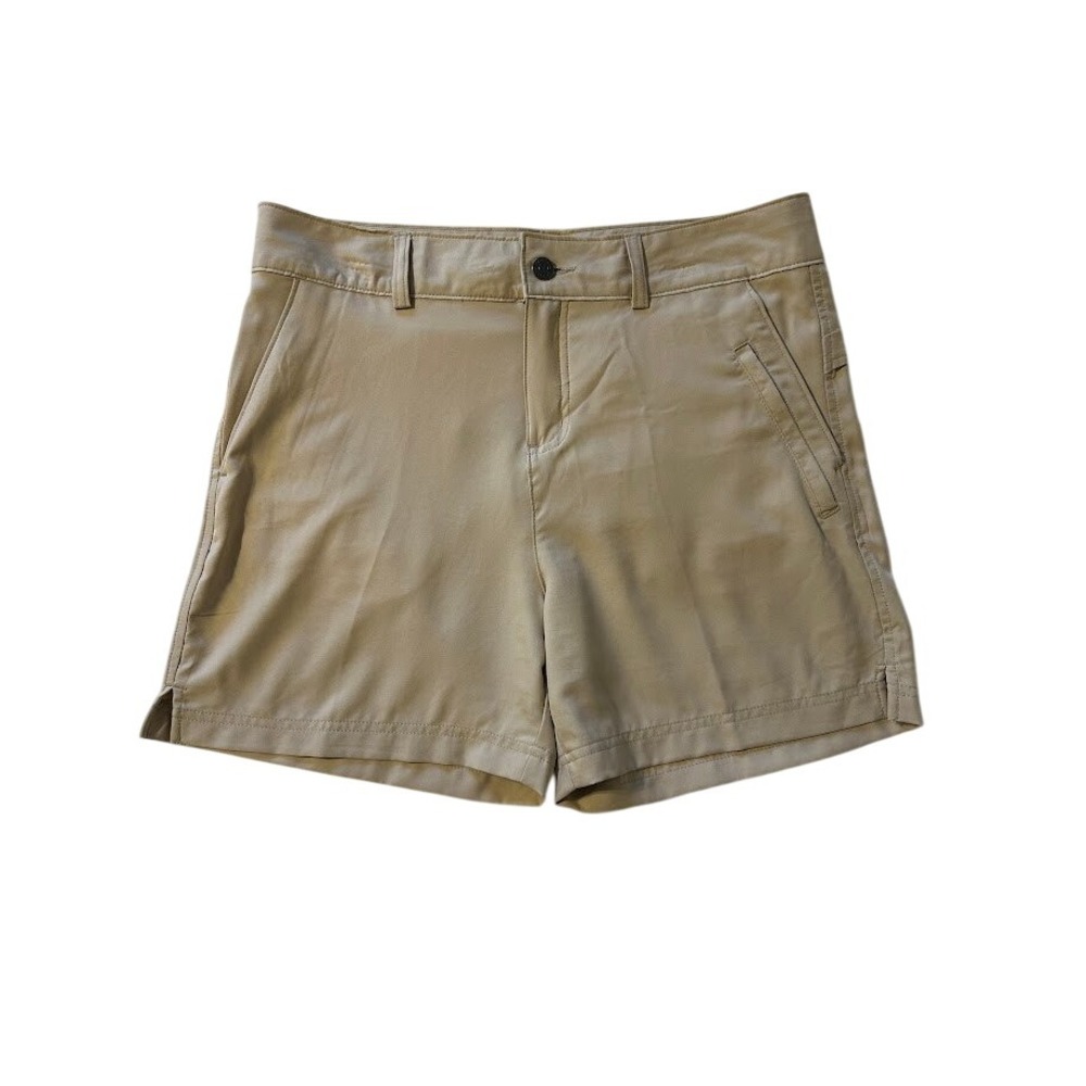 Magellan Outdoors Classic Fit Women's‎ Size M Khaki Shorts